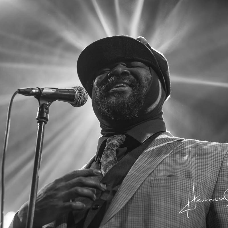 Concert foto van Gregory Porter in Middelburg Zeelandjazz