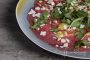 Culinaire foto van carpaccio. Fotograaf Hermen Buurman heeft deze food foto in studio setting gemaakt